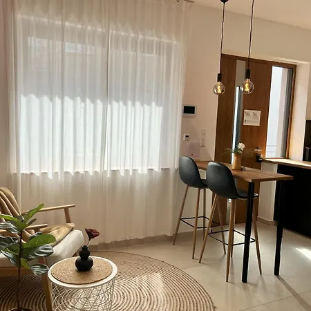 Goldstadt Apartment *